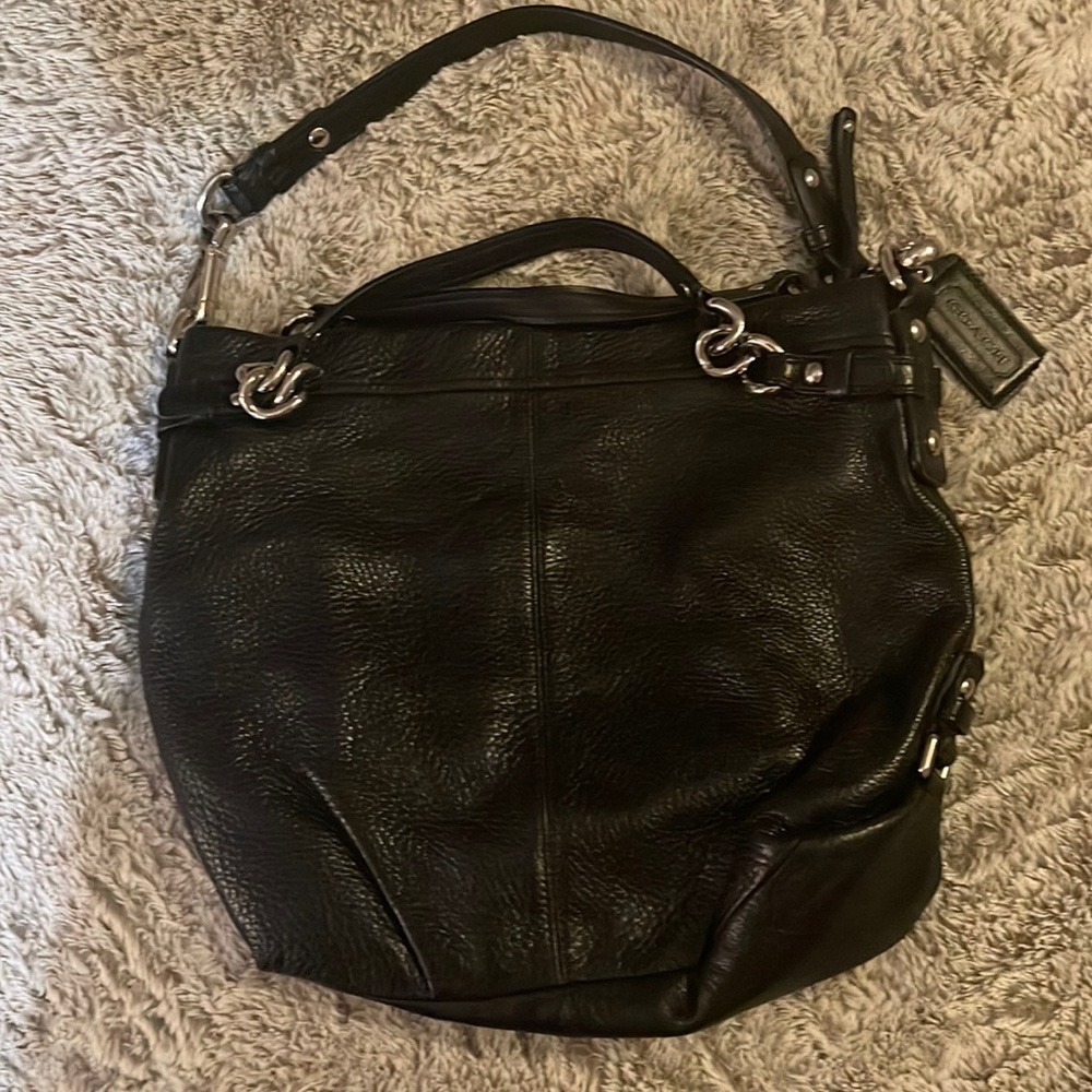 Black leather coach bag. Great used condition.